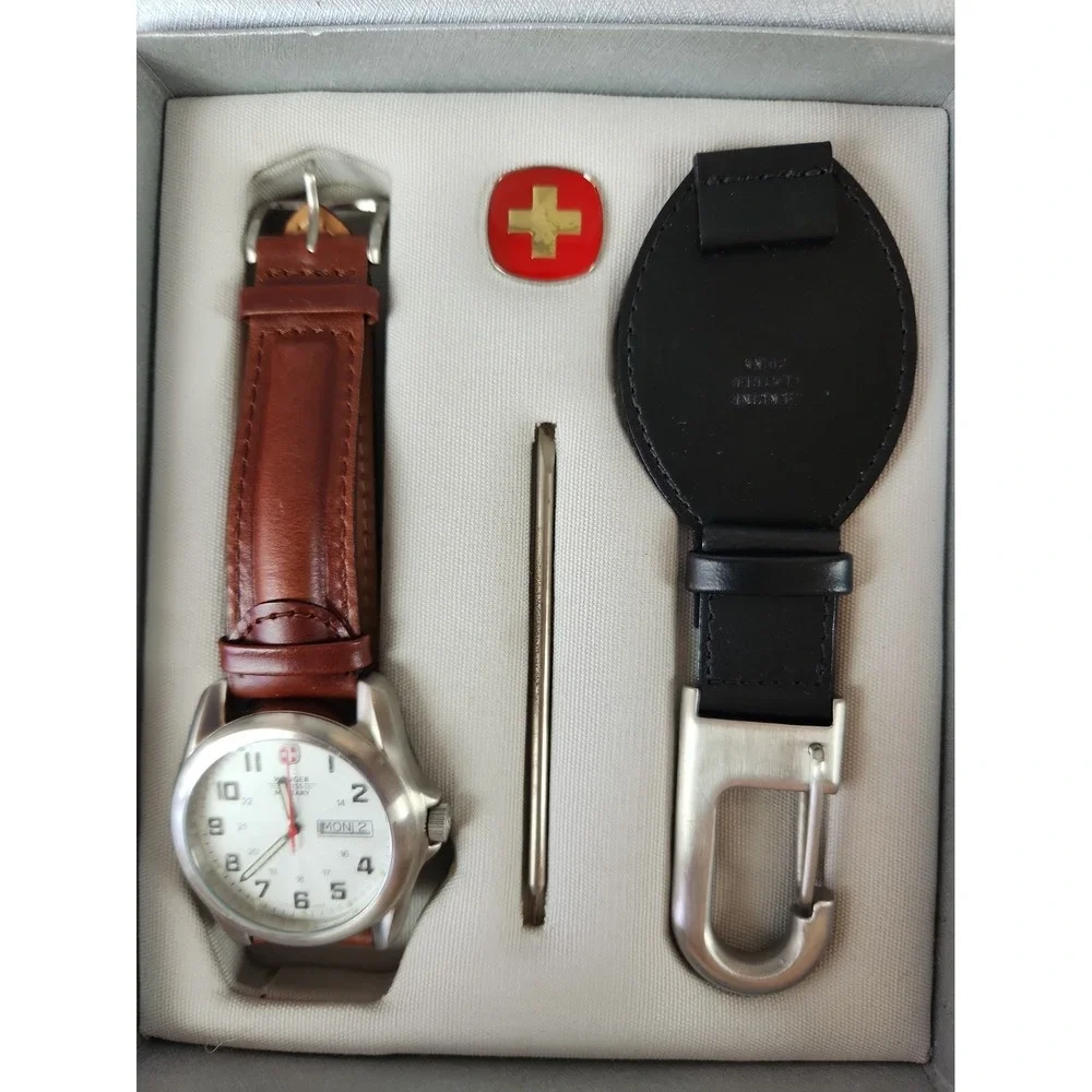 Wenger Swiss Military Watch Gift Set Vintage 90s Leather Band & Clip 7900X